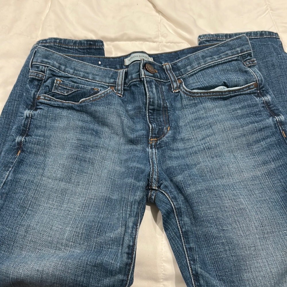 Blue jeans size 27